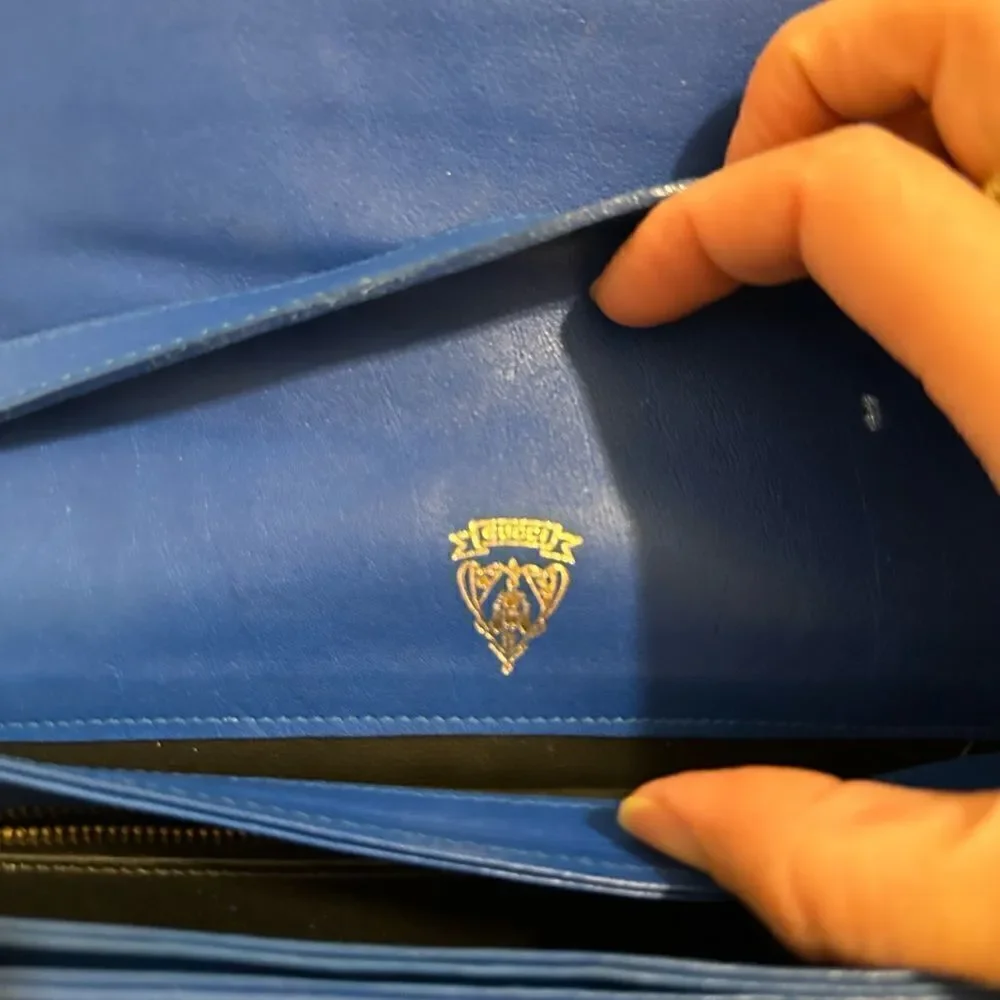 Gucci blue leather